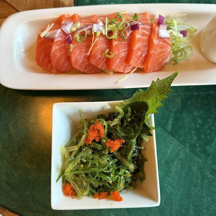 Hei Tiki & Sushi Bar Picture 5