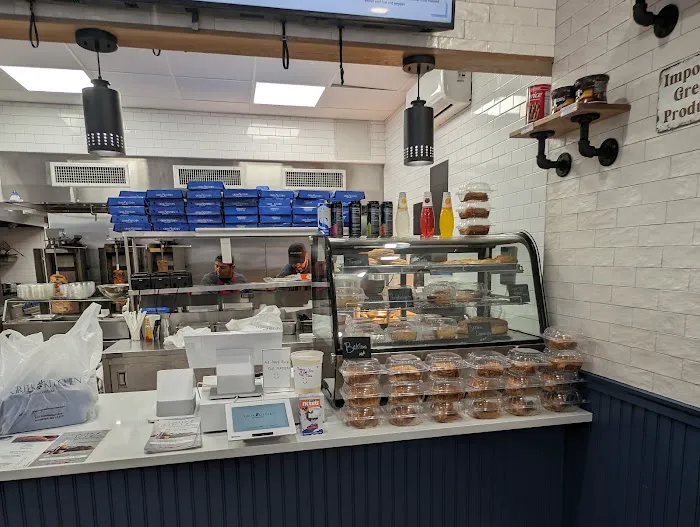 Greek Kitchen Picture 8