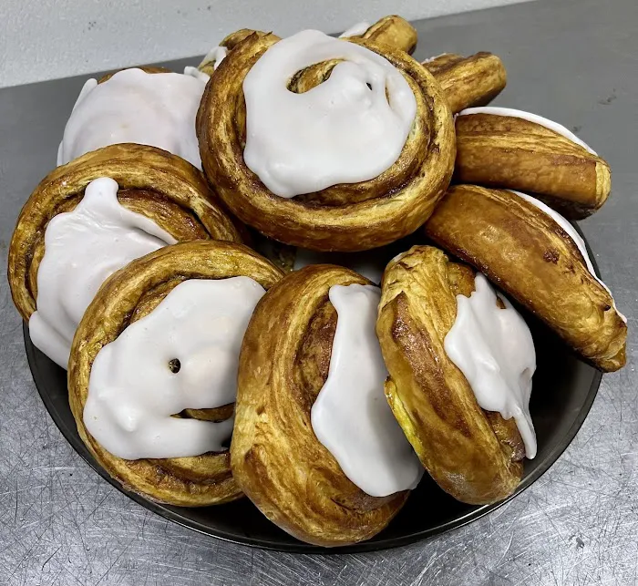 Baker's Dozen Picture 6