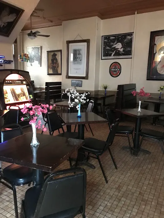 Capri Social Club Picture 8