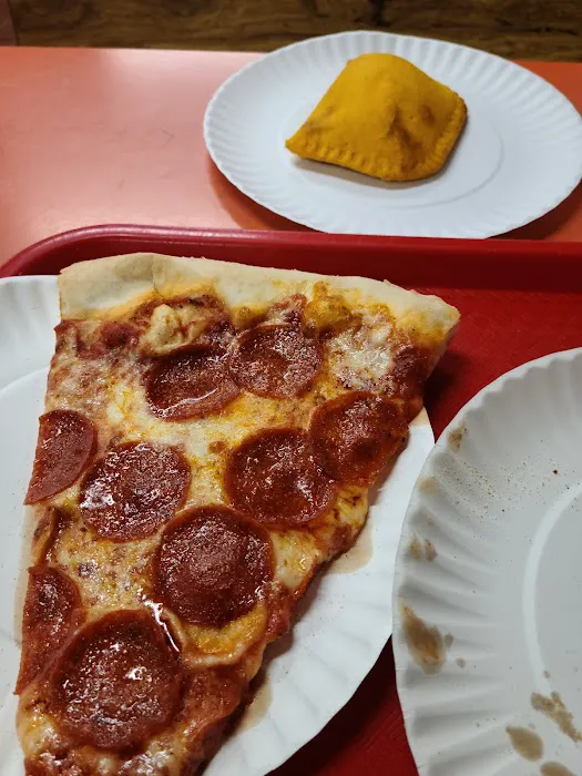 Russ Pizza Picture 8