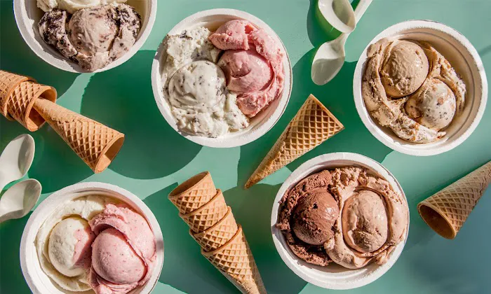 Davey's Ice Cream Picture 2