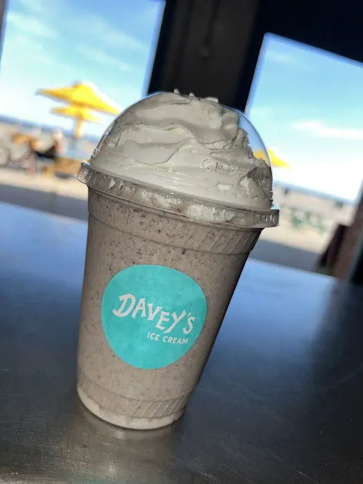 Davey's Ice Cream Picture 9