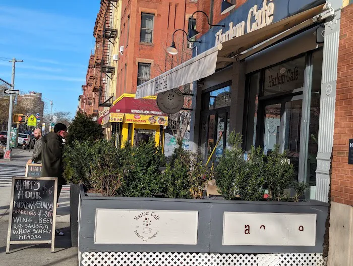 Harlem Cafe Picture 3