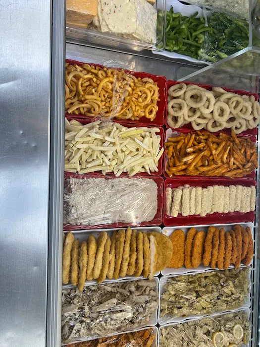 K & S GOURMET DELI Picture 10