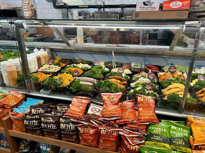 Premier Marketplace Picture 6