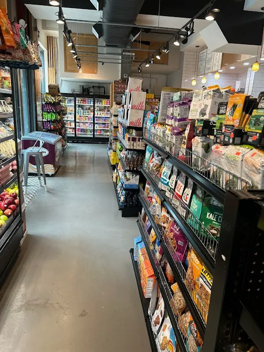 Premier Marketplace Picture 1