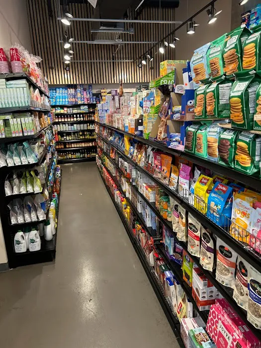 Premier Marketplace Picture 10