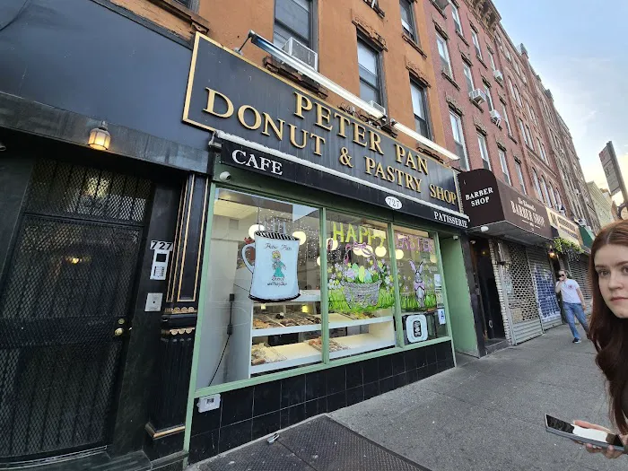 Peter Pan Donut & Pastry Shop Picture 6