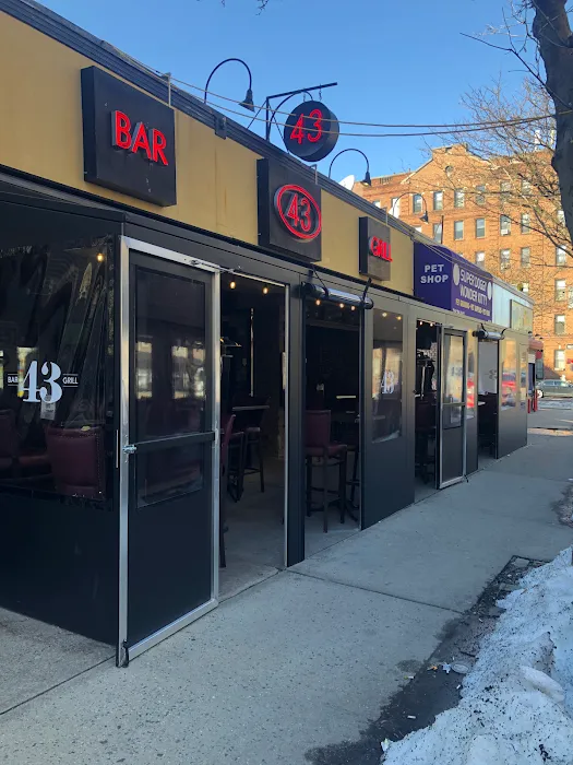 43 Bar & Grill Picture 8
