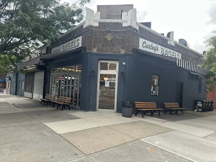Curley's Bagels Picture 3