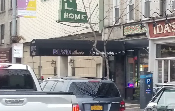BLVD DINER Picture 4