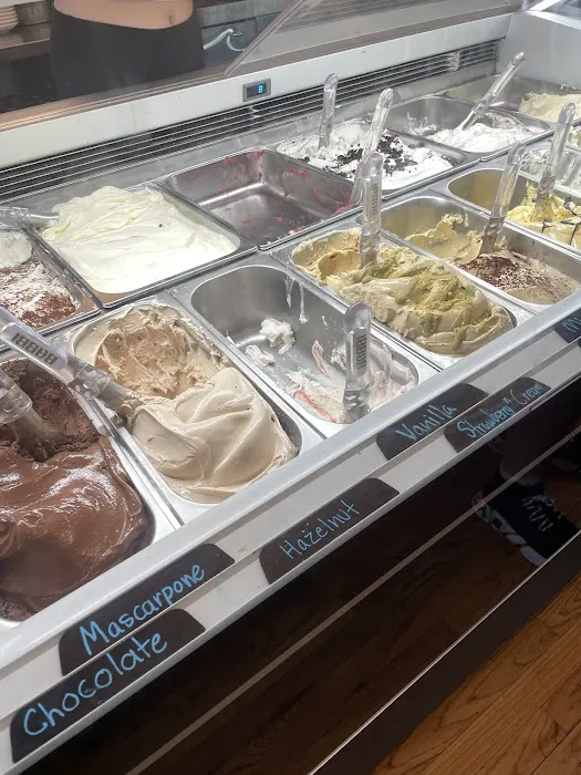 Arcobaleno Gelateria NYC Picture 4