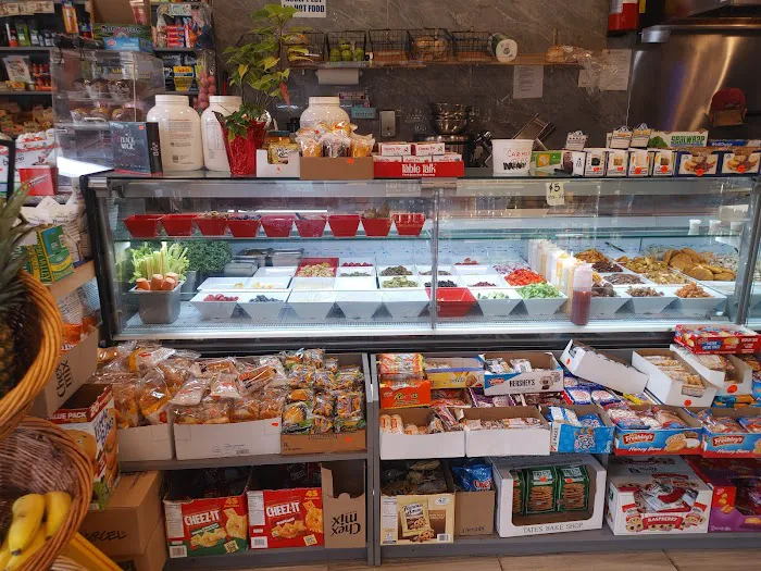Celtic Deli Picture 5