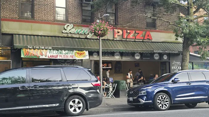 Lenny's Pizza Picture 9
