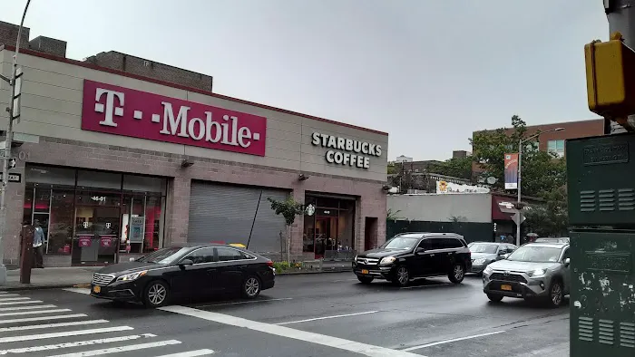 Starbucks Picture 10