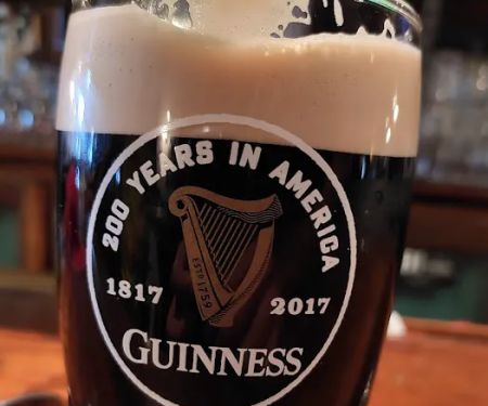 Flynn's Garden Inn