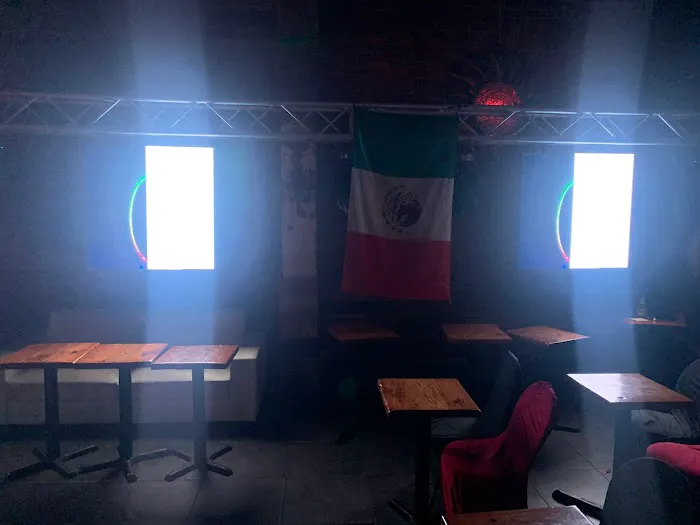 El Rodeo Picture 4