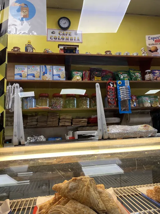 Cafe Colombia Picture 2
