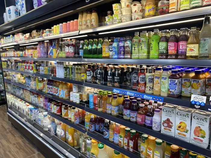 Sunnyside Gourmet Deli Picture 9
