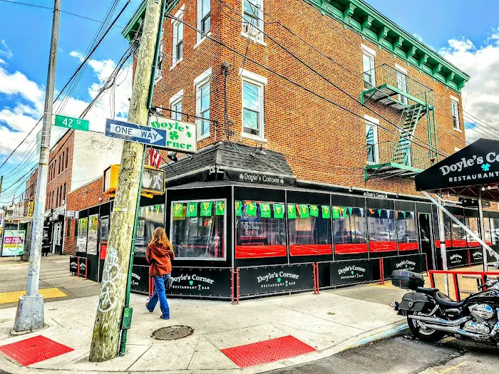 Doyle's Corner Picture 2