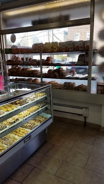 Island Bakery Picture 3