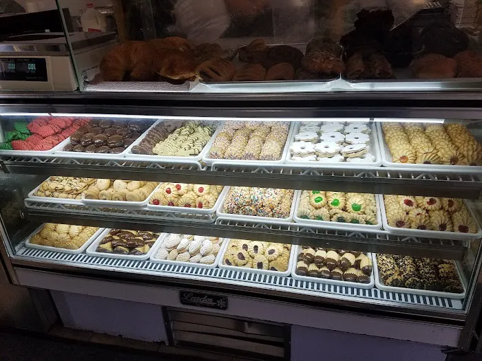 Island Bakery Picture 2