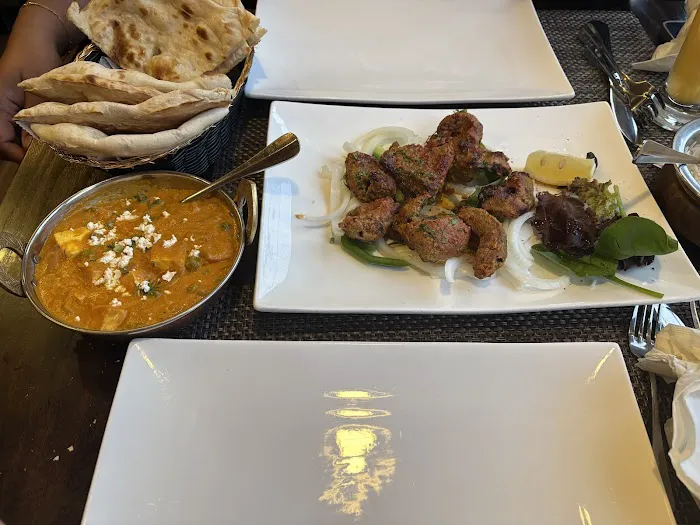 Saffron Indian Cuisine Picture 7