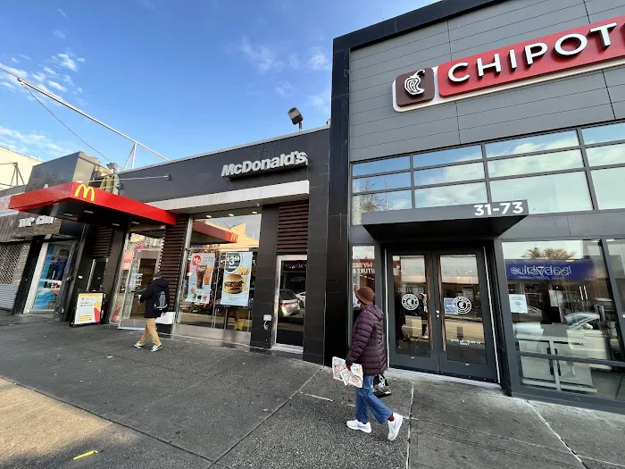 Chipotle Mexican Grill Picture 6