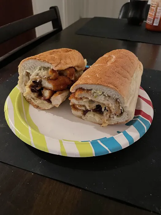Steinway Gourmet Deli Picture 8