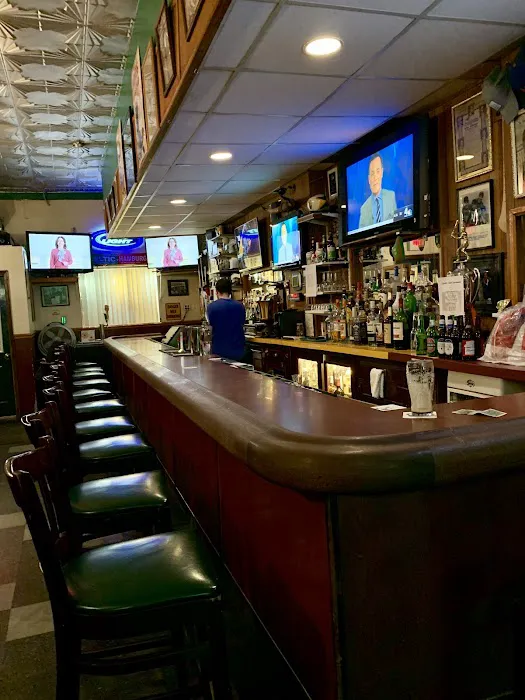 Lavelle’s Admirals Club Picture 1