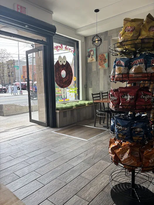 Vitality Bagels - Bagel shop in Broadway Astoria NY Picture 9