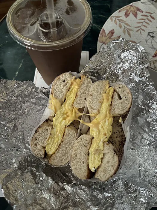 Vitality Bagels - Bagel shop in Broadway Astoria NY Picture 8