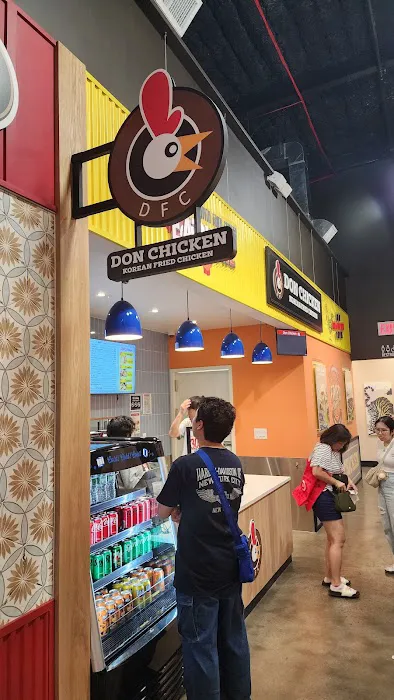 Market Eatery Food Hall Picture 2