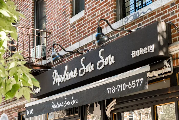Madame Sousou Cafe Picture 9