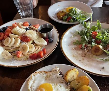 VITE vinosteria
