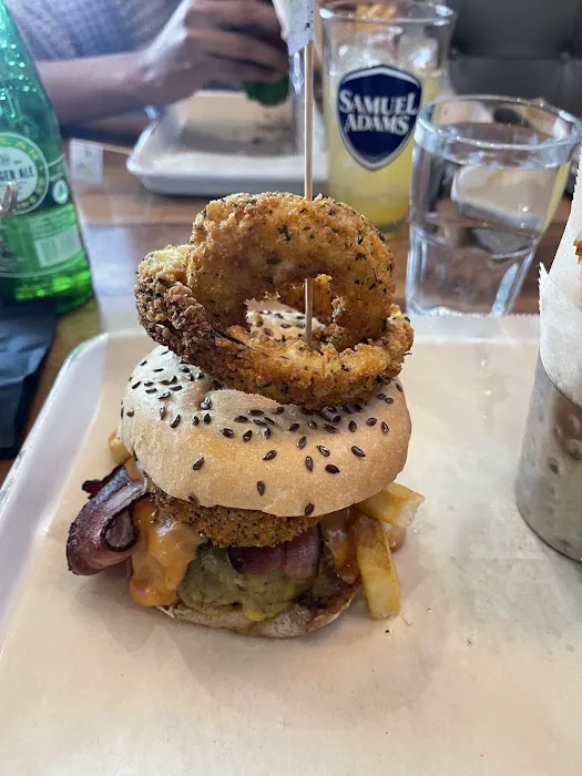 Bareburger - Astoria (31st Ave) Picture 1