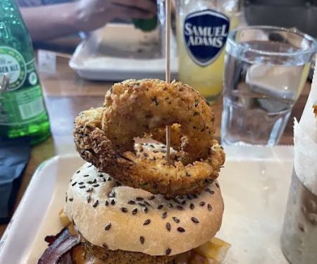 Bareburger - Astoria (31st Ave)