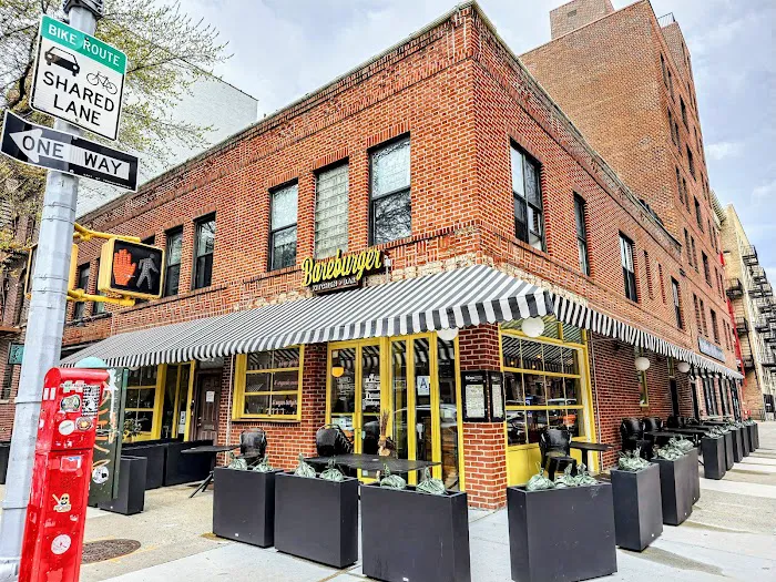 Bareburger - Astoria (31st Ave) Picture 10