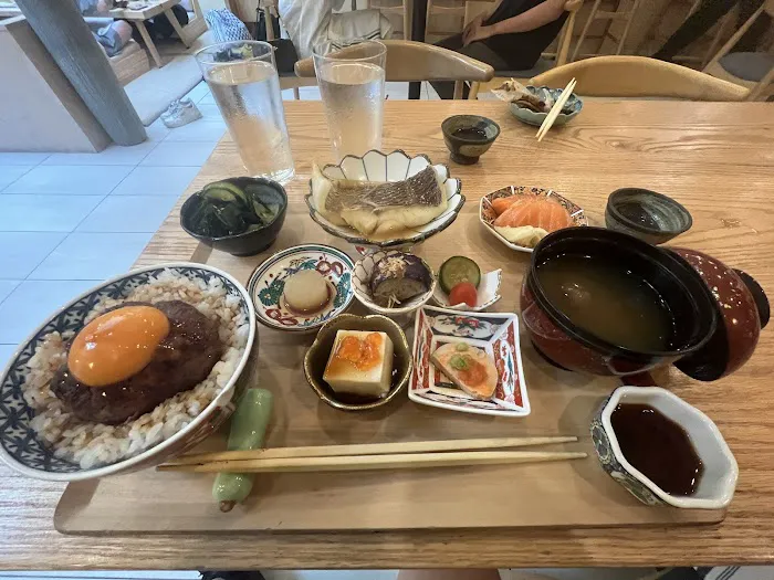 Honzen - Japanese Eatery Picture 2