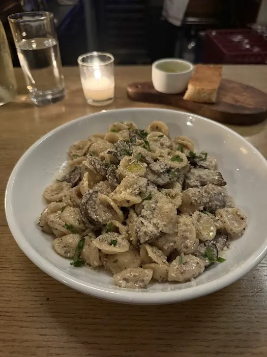 Vesta Trattoria & Wine Bar Picture 5