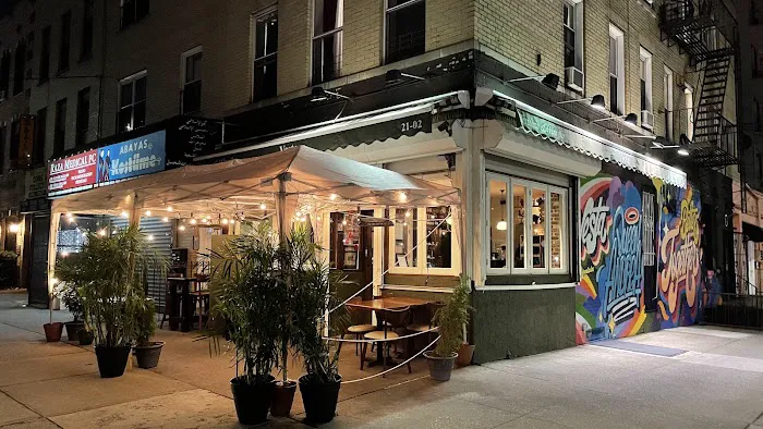 Vesta Trattoria & Wine Bar Picture 8
