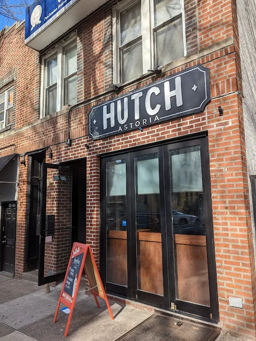 Hutch Astoria Picture 7
