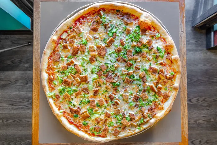 Piazza Pizza Picture 2