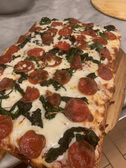Taste of Italy Pizza Restaurant Picture 10