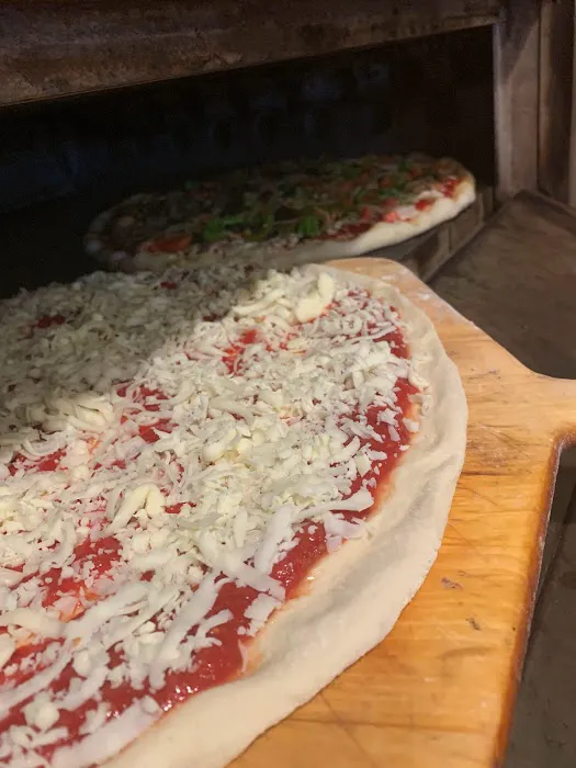 Taste of Italy Pizza Restaurant Picture 9