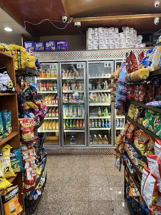 K Famous Deli Picture 5