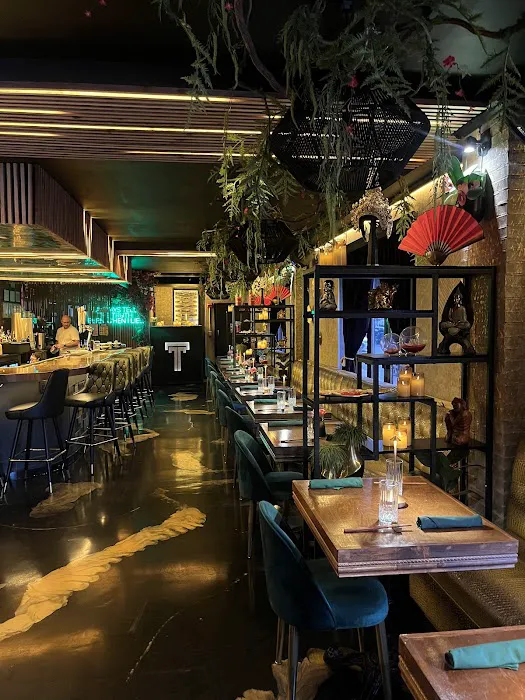 Truth Restaurant Astoria Picture 9