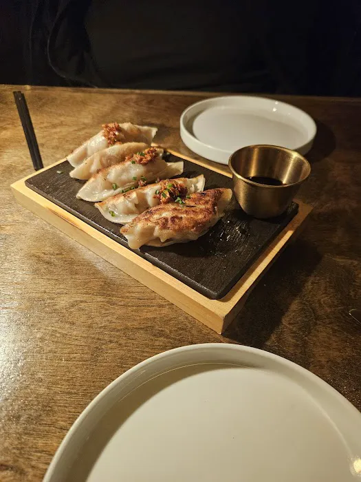 Truth Restaurant Astoria Picture 1