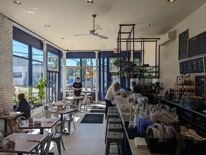Astoria Provisions Picture 2